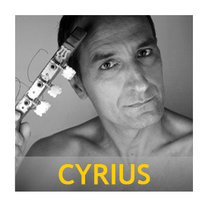 Cyrius, un nom connoté mythologie persane, est chanteur et compositeur.  Il a longtemps allié geste et voix pour les autres de Peter Brook à Ariane Mnouchkine, d’IVT le théâtre des malentendants à Archaos, et récemment le Yalta de Tchekov mis en scène par Boris Bergman côté scènes théâtrales ; mais aussi pour Costa Gavras et Claude Berri au cinéma, notamment.

EN SAVOIR PLUS ICI